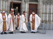 Misa Natal di Katedral Berjalan Lancar