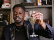 Bawa Pulang Penghargaan Pertama Golden Globe 2021, Pidato Daniel Kaluuya Alami Gangguan Teknis