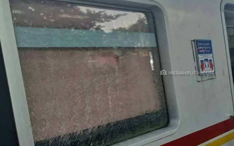  PT KCI Kecam Aksi Pelemparan Batu Terhadap KRL 