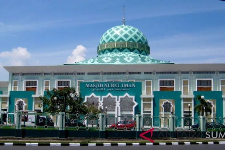Masjid Agung Nurul Iman Padang. ANTARA/ Dokumen