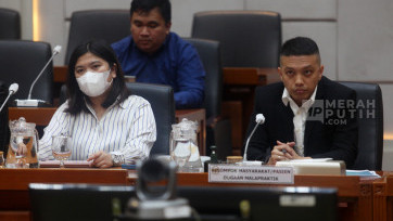 RDPU Pasien dan Masyarakat Korban Dugaan Malapraktik dengan Komisi IX DPR 