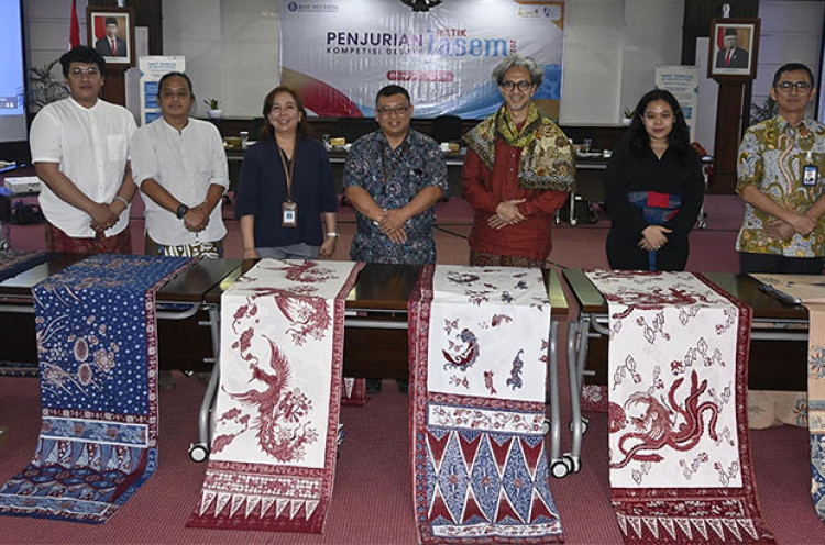 Kelompok Nawasena Menangi Kompetisi Desain Motif Batik Lasem 2023