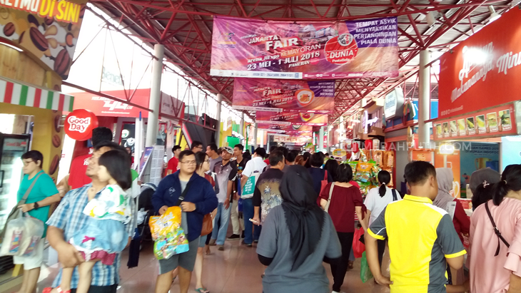 Pengunjung memenuhi area di JFK 2018. (MP/Asropih)