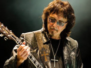 Tony Iommi Sebut Album Black Sabbath Era Tony Martin Kembali Rilis di 2023