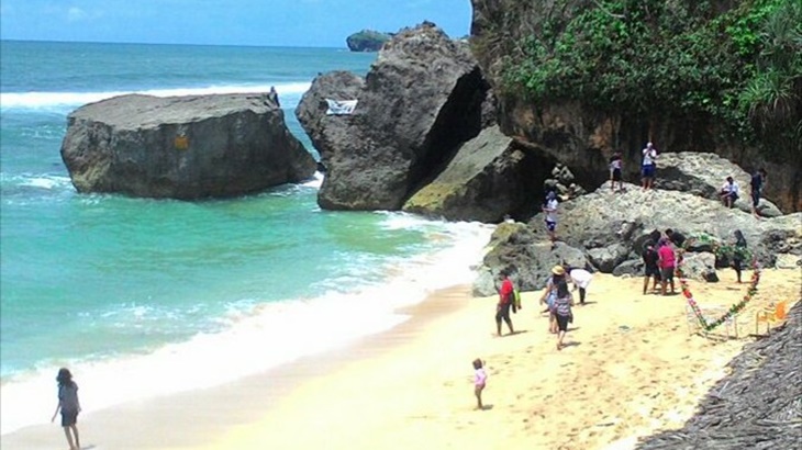 Beberapa Destinasi Wisata di Indonesia Rawan Eksploitasi Seksual Anak