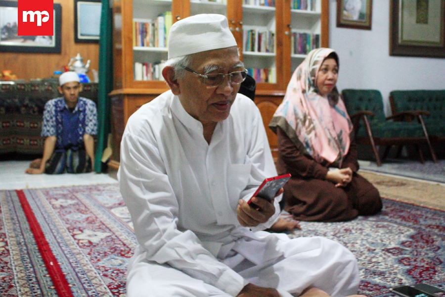 KH Mustofa Bisri