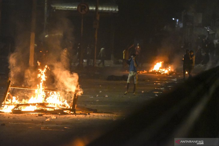 Masih Kisruh, Pasar Tanah Abang Tutup Total