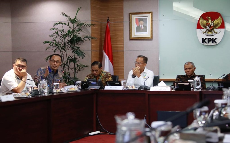 Rapat konsultasi antara KPK, Kemensos dan Kemendagri terkait dana bansos