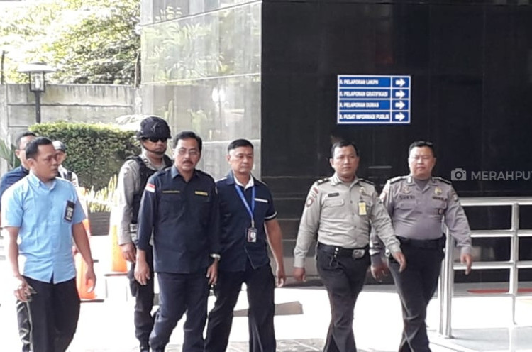 Gubernur Nonaktif Kepri Nurdin Basirun Dituntut 6 Tahun Pidana