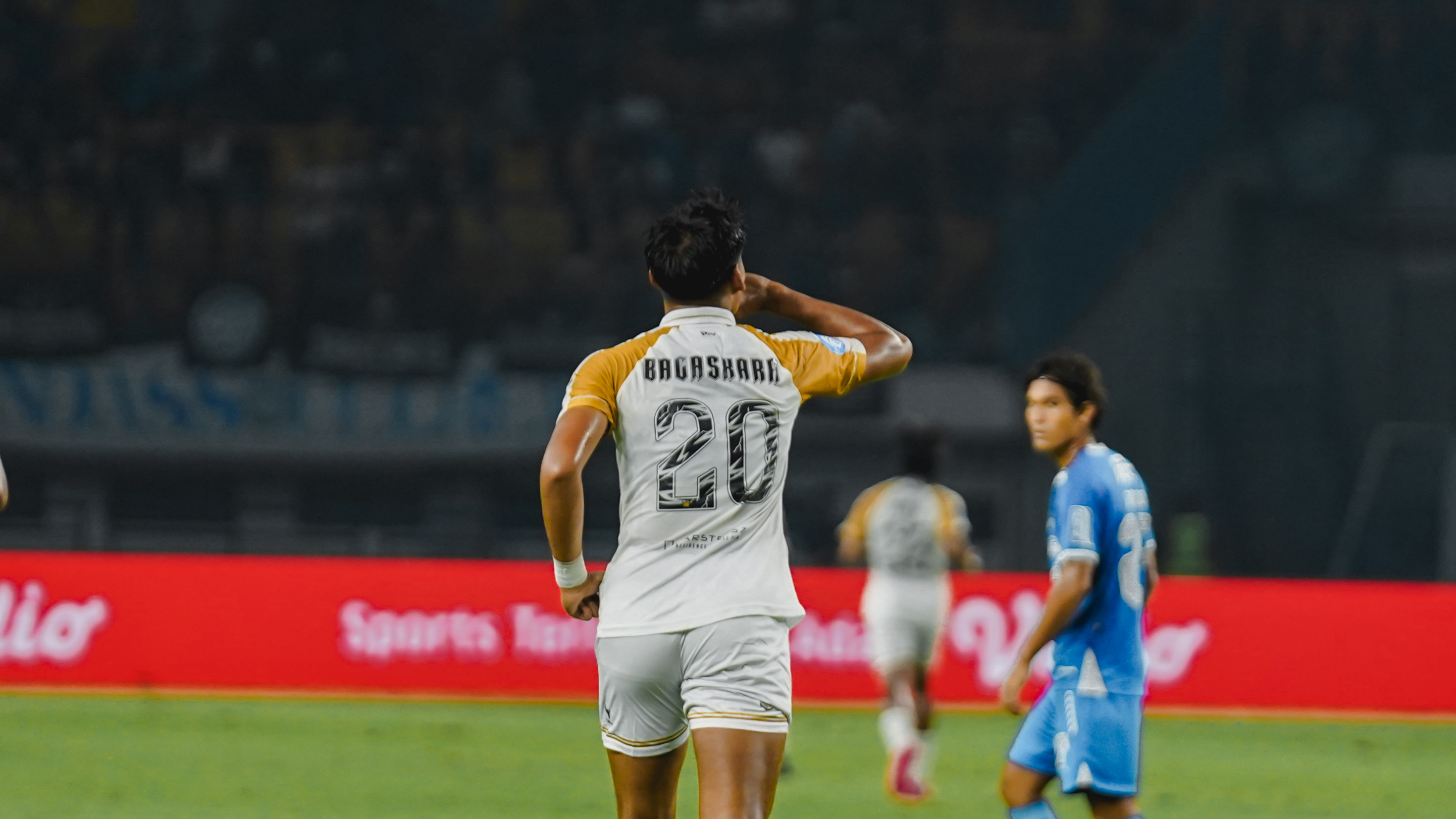 Hasil Liga 1: Dewa United FC Beri Kekalahan Perdana untuk Persib Bandung