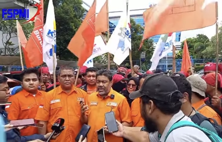Tuntutan Buruh saat May Day, Hapus Pekerja Outsourcing dan Minta Upah Layak