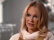 Pamela Anderson Ungkap Alasan Tinggalkan Hollywood