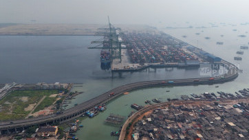 Pembangunan Tol Layang NPEA Seksi II Diharapkan Kurangi Kepadatan Truk Logistik