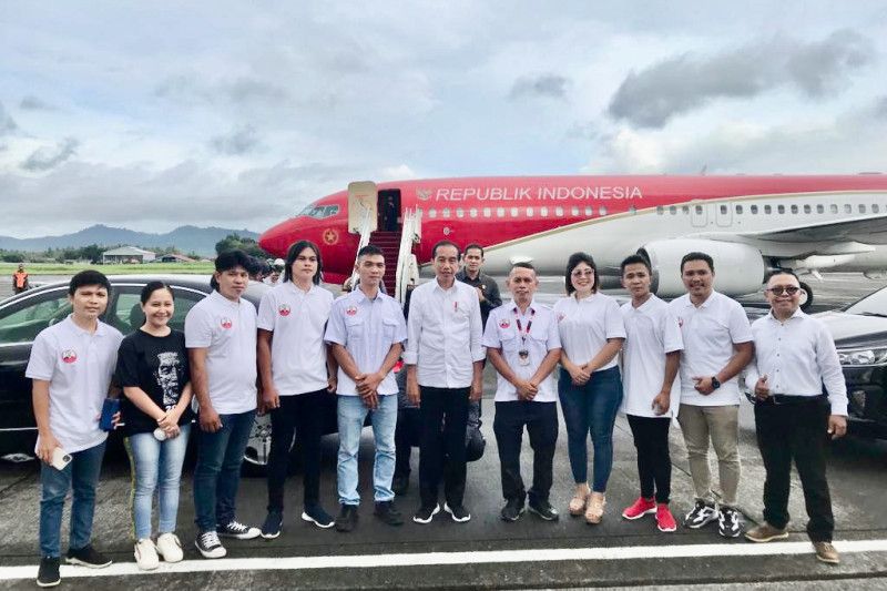 Temui Jokowi, Relawan Sampaikan Aspirasi Dukung Ganjar Capres