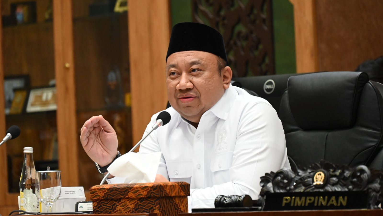 Pelantikan Gunakan Bahasa Asing, Kemendiktisaintek Diminta Tegur Rektor UPI