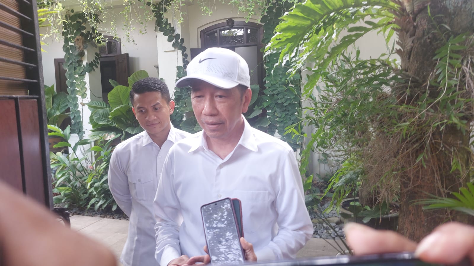 Foto Bersama Bupati Pekalongan Fadia Arafiq Yang Terkena OTT KPK Viral, Ini Kata Jokowi