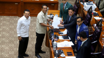 Raker Menteri Hukum dengan Baleg DPR Sepakati Bentuk Panja RUU Polri
