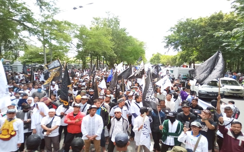 Bawa Bendera Tauhid, Ratusan Ormas Islam Solo Kutuk Penembakan Jamaah di Selandia Baru