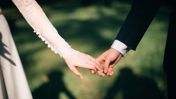 Nikah di KUA, Mimpi Sederhana Generasi Z