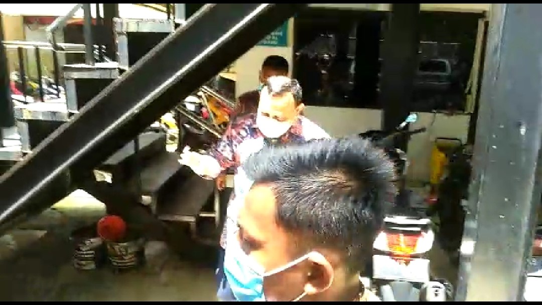 Ketua Komisi Pemberantasan Korupsi (KPK) Firli Bahuri rampung menjalani sidang dugaan pelanggaran kode etik yang digelar Dewan Pengawas KPK, di Gedung Anti Corruption Learning Center (ACLC) KPK, Jalan HR Rasuna Said Kavling C1, Setiabudi, Jakarta Selatan, Jumat (4/9).