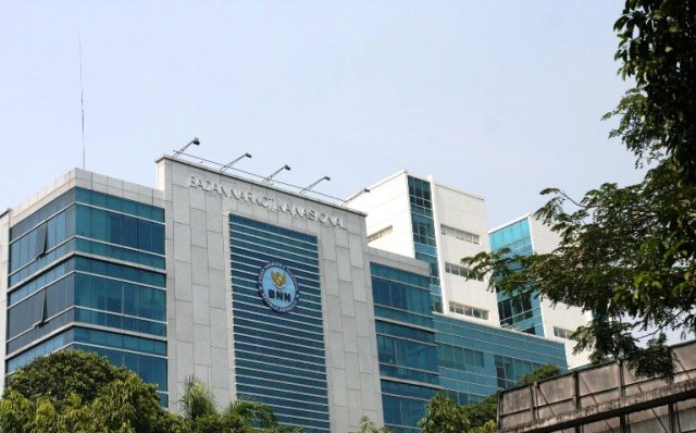 BNN Bongkar Penyelundupan 8 Kg Sabu dari Sumbar ke Banten, Libatkan Seorang Perempuan