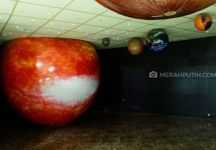 Tambah Pengetahuan Astronomi Anak di Planetarium Jakarta