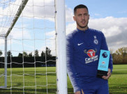 Maurizio Sarri Berharap Eden Hazard Tetap Bertahan