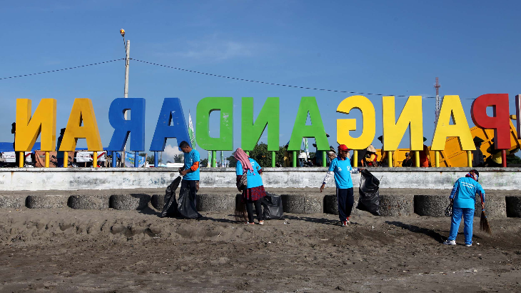 Pantai Pangandaran Tetap Dikunjungi Wisatawan