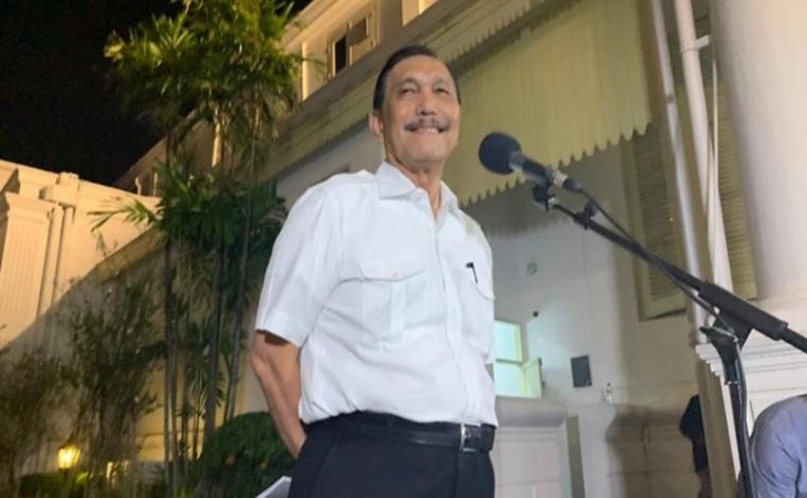 Luhut Panjaitan mengaku secara khusus Presiden Jokowi minta untuk awasi Pertamina