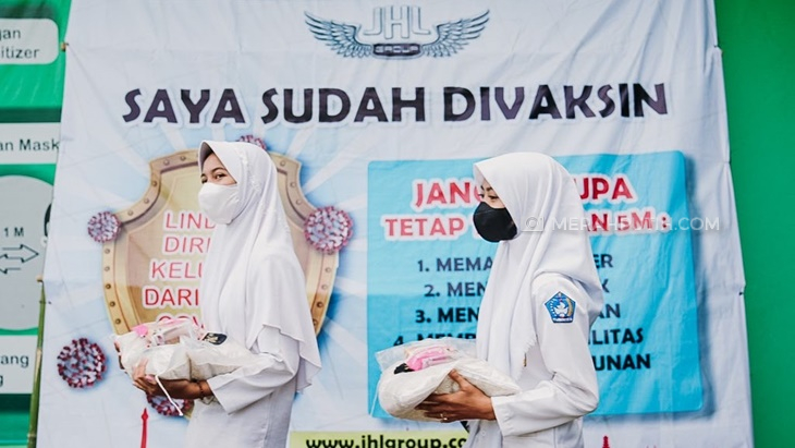 Antusiasme Warga Pandeglang Mengikuti Program Vaksinasi COVID-19 JHL Group