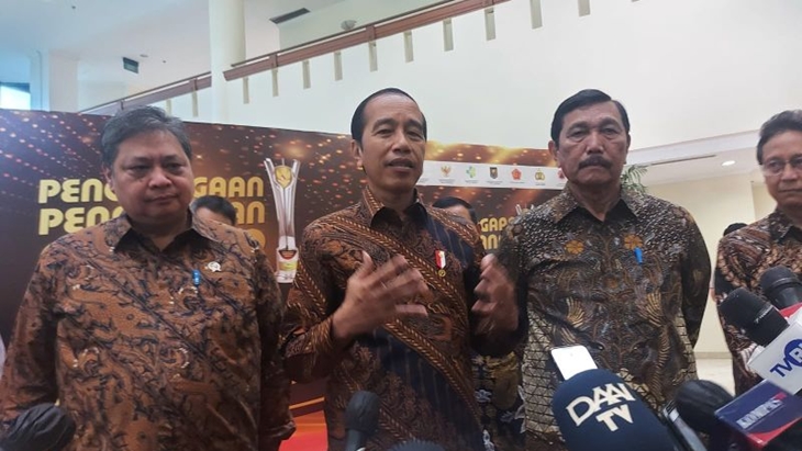 Jokowi Belum Putuskan Menpora Baru meski Airlangga Sudah Setor Nama
