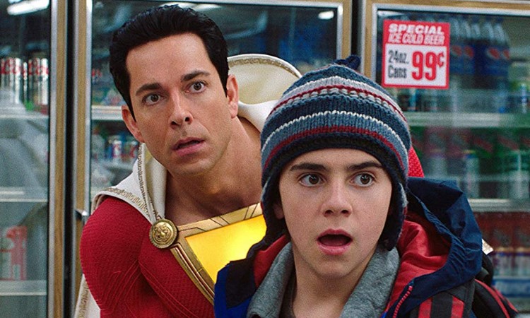 Shazam! Satu-satunya Pahlawan yang Kekuatannya Sebanding dengan Superman