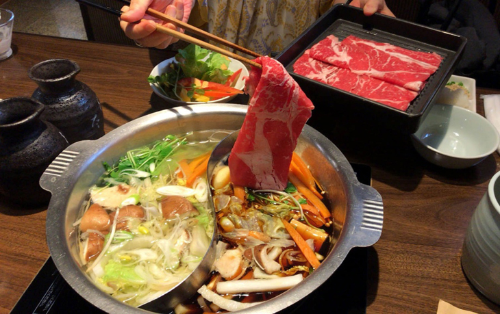 Sajikan Shabu-Shabu di Akhir Pekan, Pasti Seru