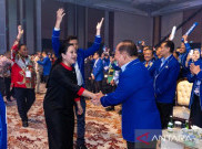 Puan Ucapkan Selamat AHY Pimpin Lagi Demokrat, Saat Salaman Digengam Erat SBY