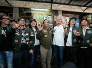 Slank Berikan Kado Spesial untuk Ganjar-Mahfud: Lagu 'Salam Metal, Menang Total'