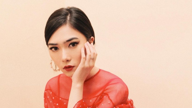 Gambaran Pemikiran Isyana Sarasvati di Single 'Unlock The Key'