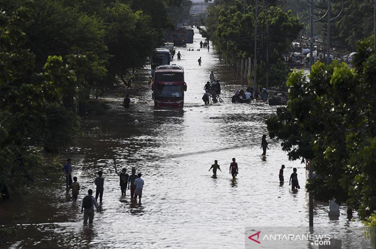 Jabodetabek Banjir, Kedubes AS Imbau Warganya Hati-hati