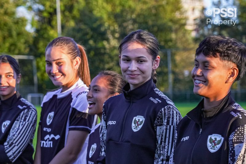 Timnas Putri Indonesia Kalah 1-12 dari ADO Den Haag, Noa Leatomu Tetap Bangga