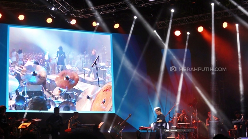 Chrisye Live by Erwin Gutawa Synchronize Fest 2019