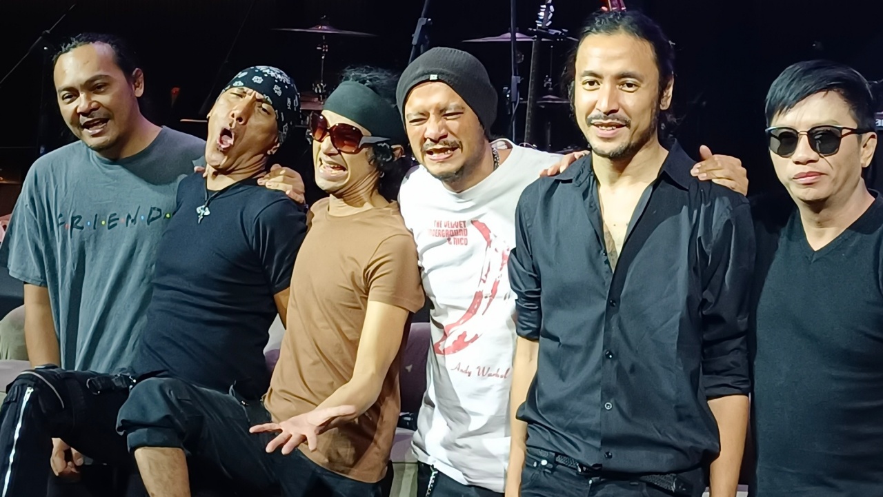 Loh Kok Tum Band Siap Gelar Tur Lima Kota di Indonesia