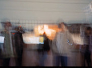 Monopolar Alur Musik Membawa Pendengar Masuk ke Dunia Baru