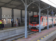 Long Weekend Tahun Baru Islam Penumpang Naik 29,7 Persen, KRL Jogja-Palur Nambah Jadwal Gila-gilaan Buat Liburan Panjangmu!