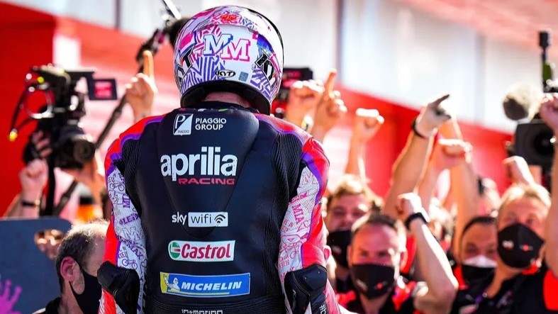 Aleix Espargaro pemenang MotoGP Catalan 2023. (Foto: MotoGP)