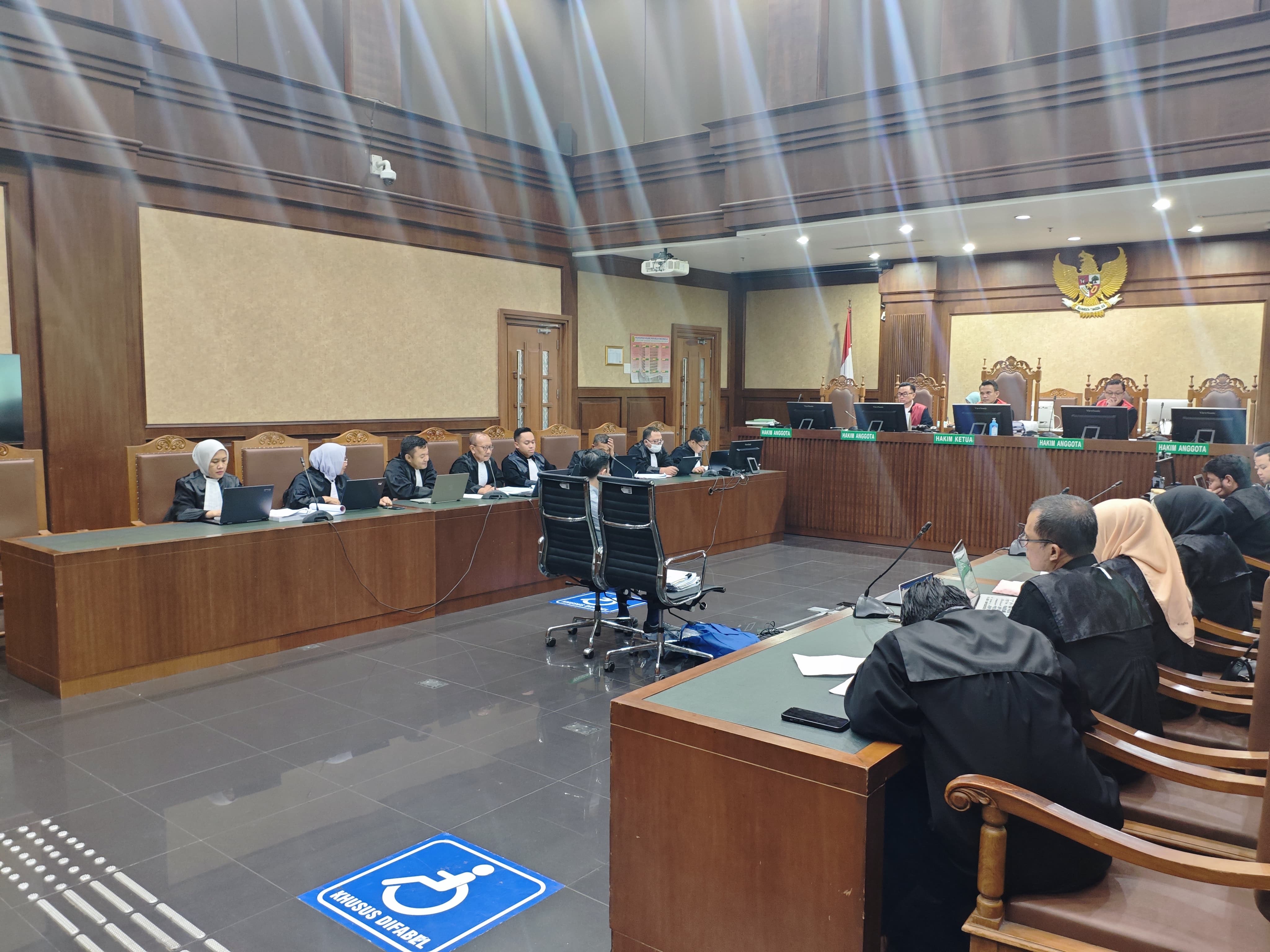 Sidang Korupsi Impor Gula, Tom Lembong Sebut Terbitkan 21 Izin Sesuai Arahan Jokowi