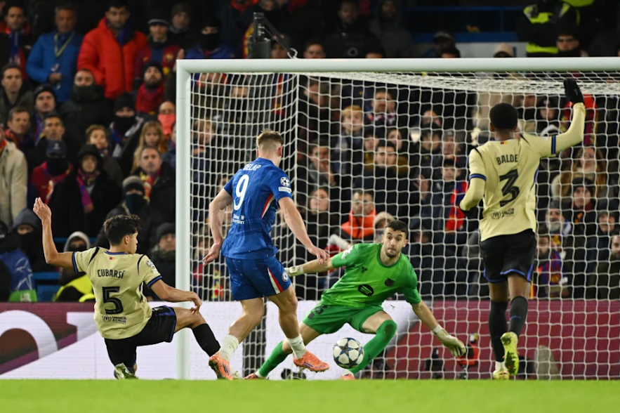 Mental Juara Hancur di Stamford Bridge! Eric Garcia Ungkap Kebiasaan Buruk Barcelona