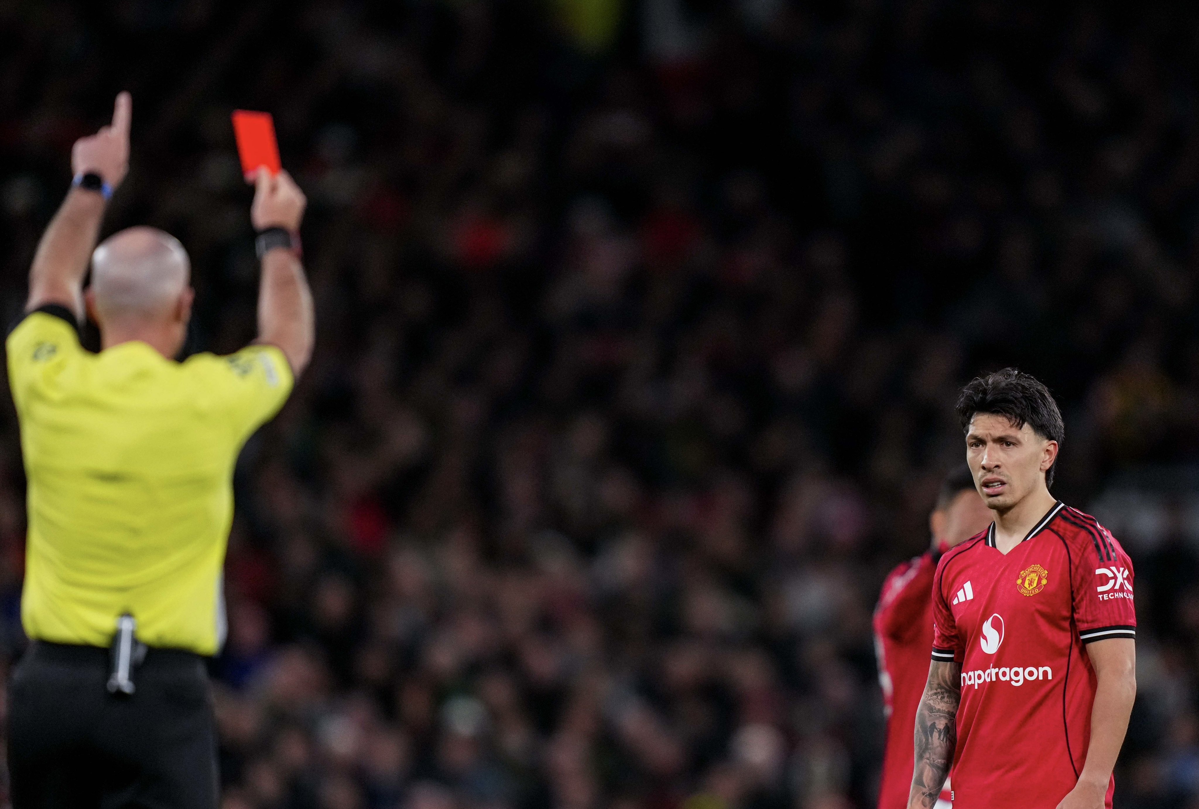 Leeds Permalukan Manchester United 2-1 di Old Trafford, Akhiri Kutukan 23 Tahun 