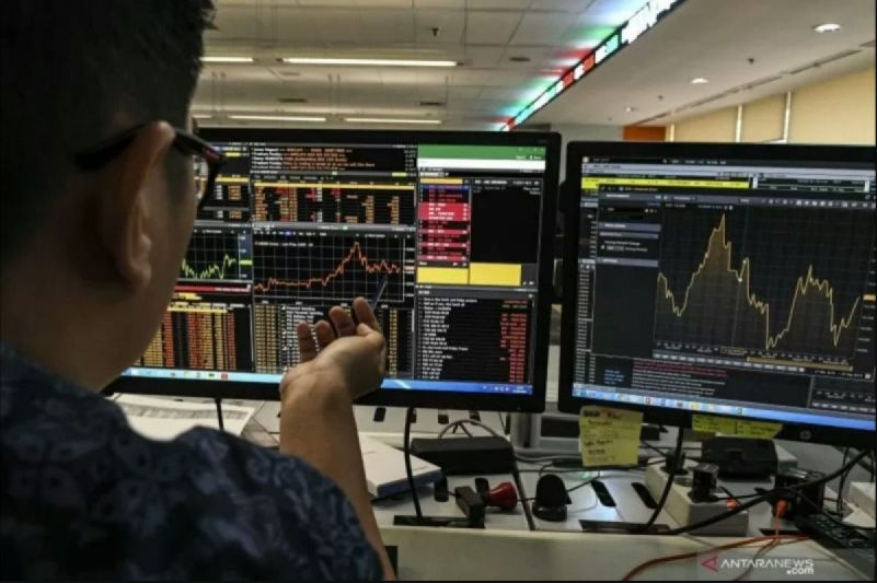 IHSG Hari Ini Anjlok Mengekor Bursa Global, Benarkah Suku Bunga The Fed Jadi Biang Kerok?