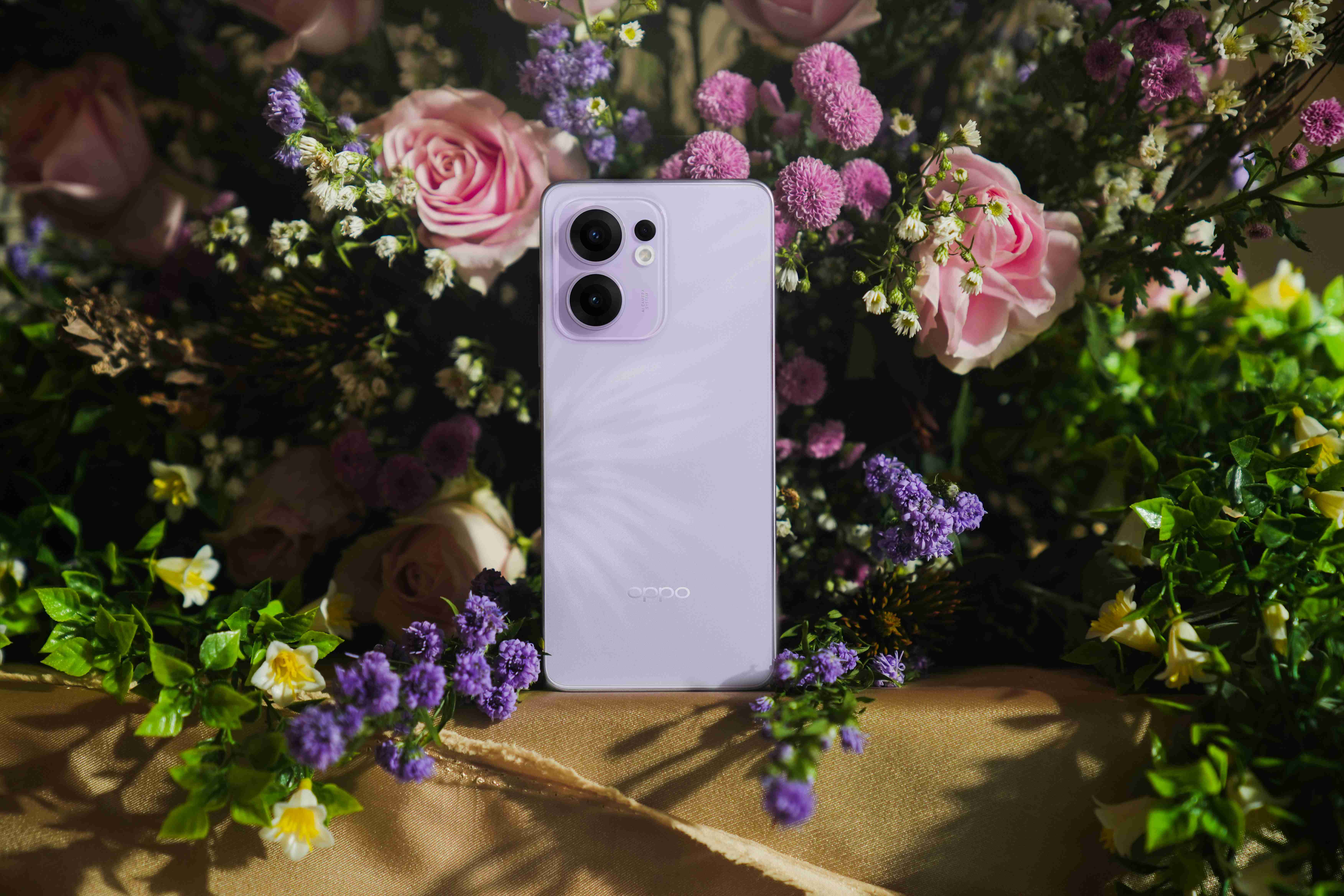 OPPO Reno 13 Series 5G bawa fitur AI canggih