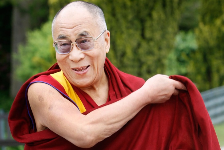 Album ini dirilis untuk merayakan ulangtahun ke-85 Dalai Lama. (Foto: NME) 