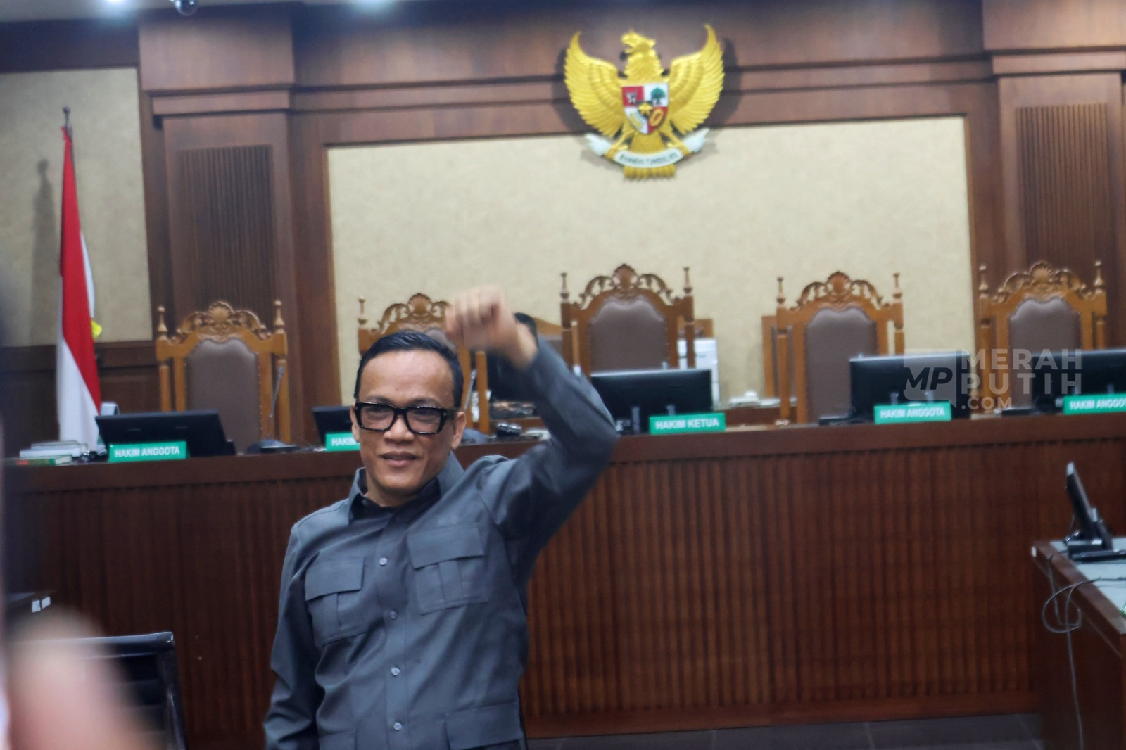 Mantan Wamenaker Immanuel Ebenezer Dijatuhi Hukuman 4 Tahun 6 Bulan Penjara